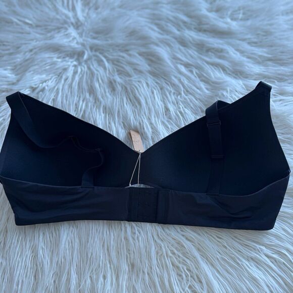 Skims Wireless Form Push Up Plunge Bra Onyx Size 42D - Picture 5 of 8